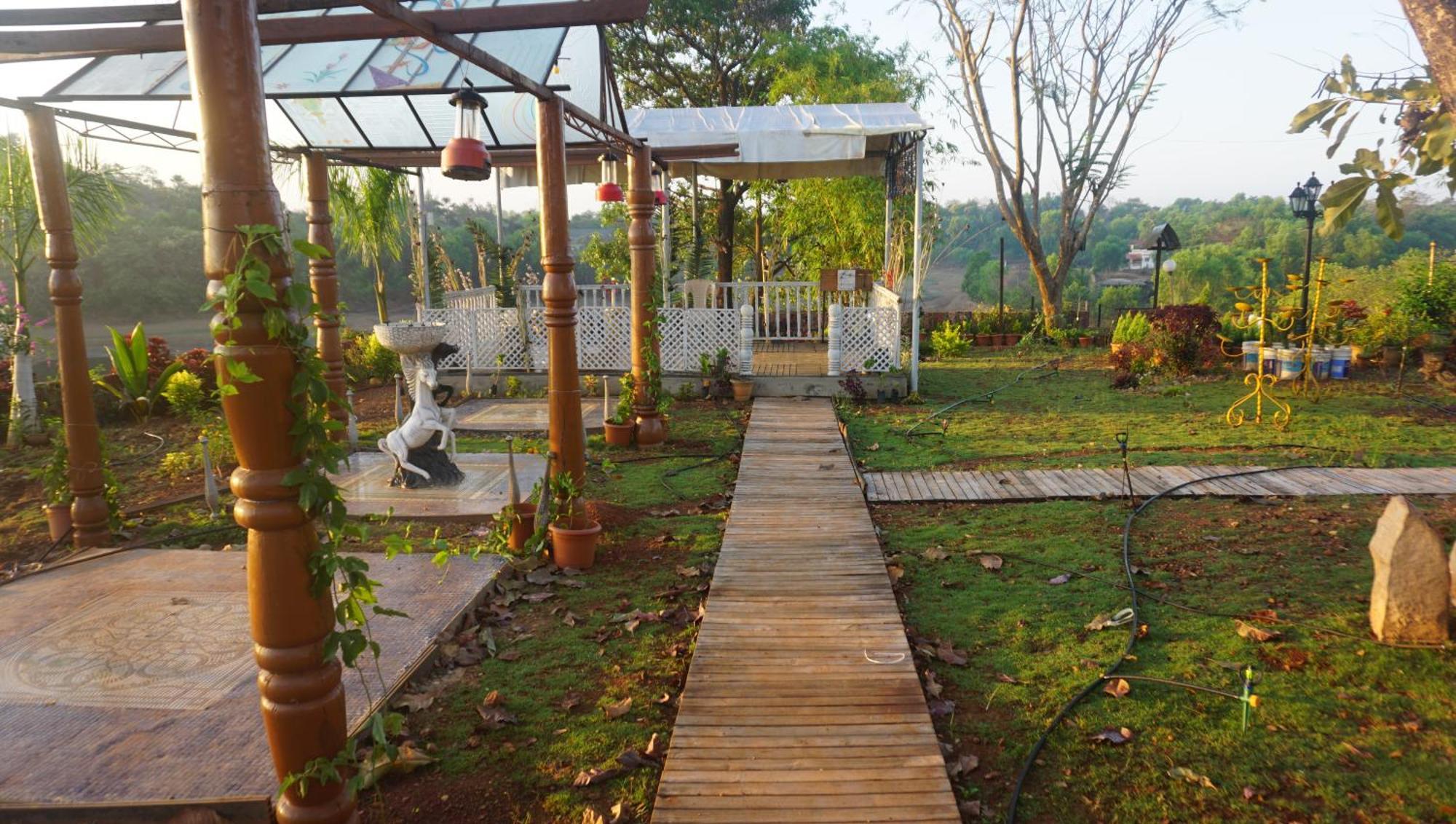 Sona Villa, The Lake Chalet Kudal  Exterior photo