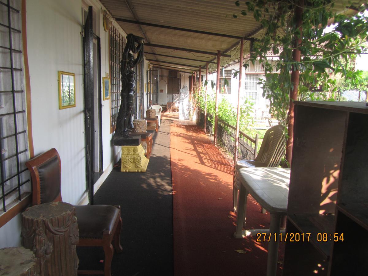 Sona Villa, The Lake Chalet Kudal  Exterior photo