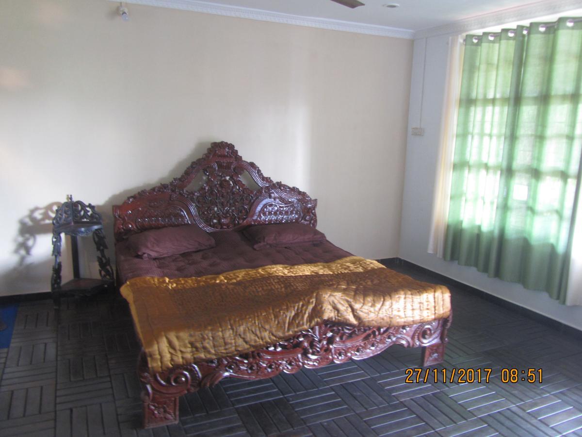 Sona Villa, The Lake Chalet Kudal  Exterior photo