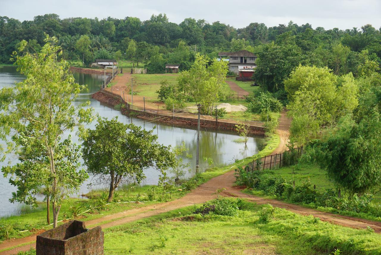 Sona Villa, The Lake Chalet Kudal  Exterior photo